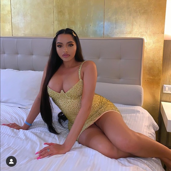 Dresses & Skirts - Gold crystal dress